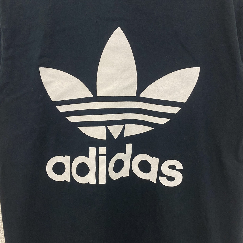 adidas　アディダス　半袖プリントTシャツ　STAFF　カジュアルデザイン　レトロ　ブラック　黒　Sサイズ　古着