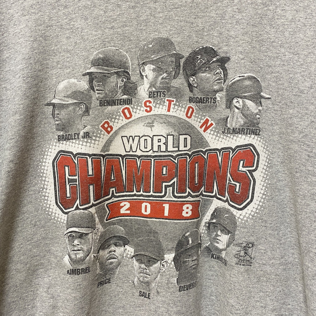 DELTA　MLB　ワールドチャンピオンズ　半袖プリントTシャツ　2018　グレー　灰色　オーバーサイズ　XXLサイズ　古着
