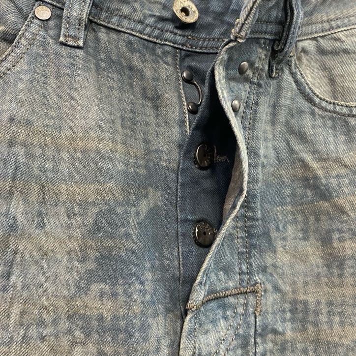 DIESEL　ディーゼル　NARROT　ナロット　0811M　デニムパンツ/ジーンズ　ボタンフライ　インディゴ　W29サイズ　古着