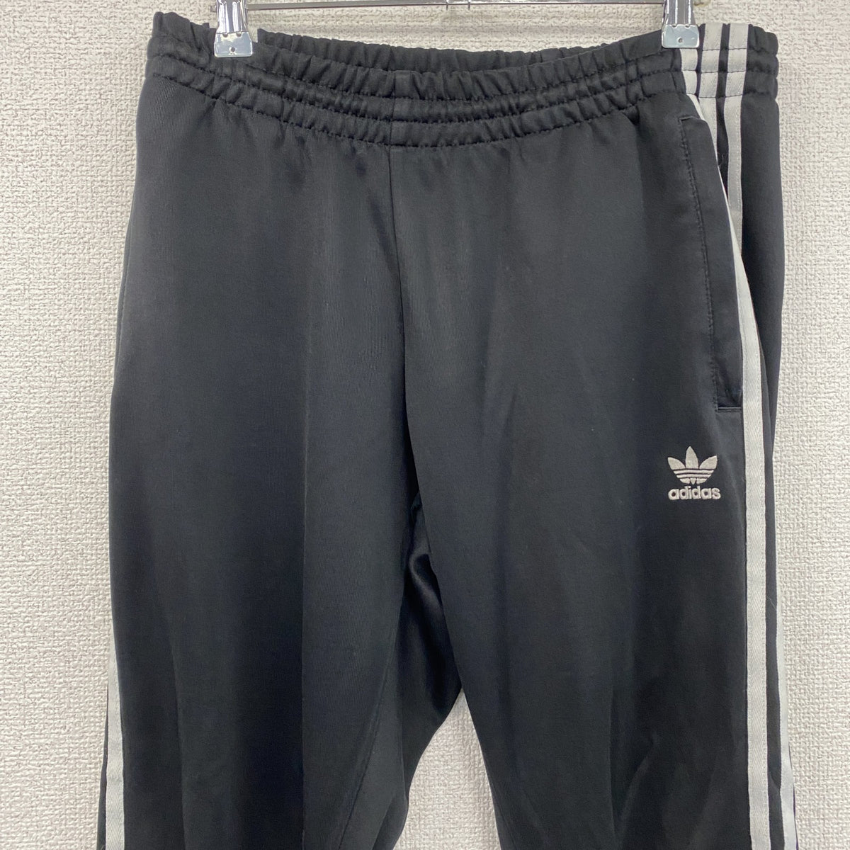 adidas　アディダス　トラックパンツ/ジャージパンツ　トレフォイルロゴ　黒　ブラック　古着