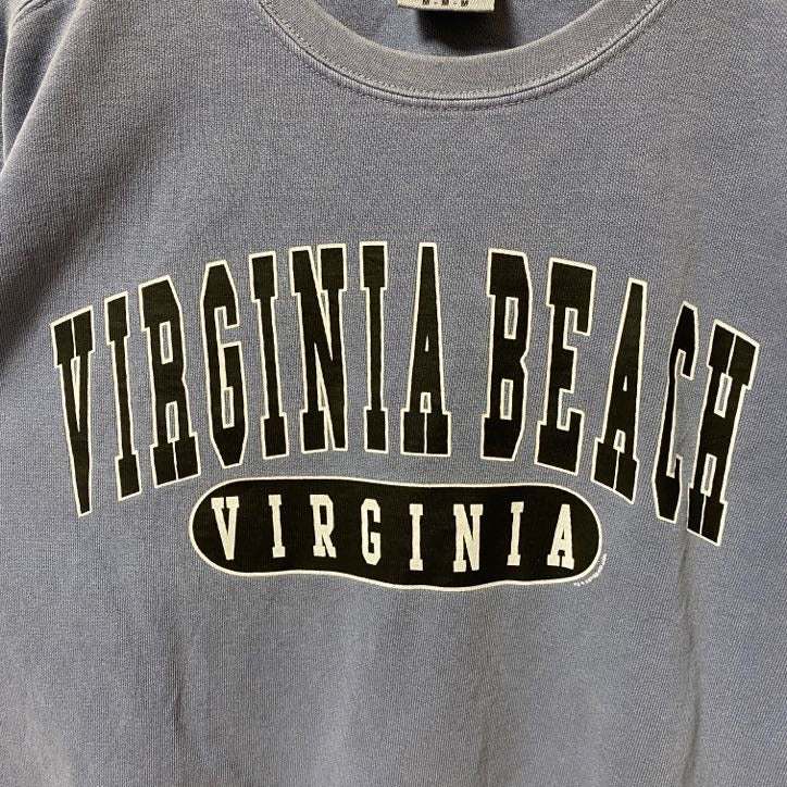 COMFORT COLORS　長袖クルーネックプリントスウェット　トレーナー　VIRGINIA　秋冬服　Mサイズ　古着