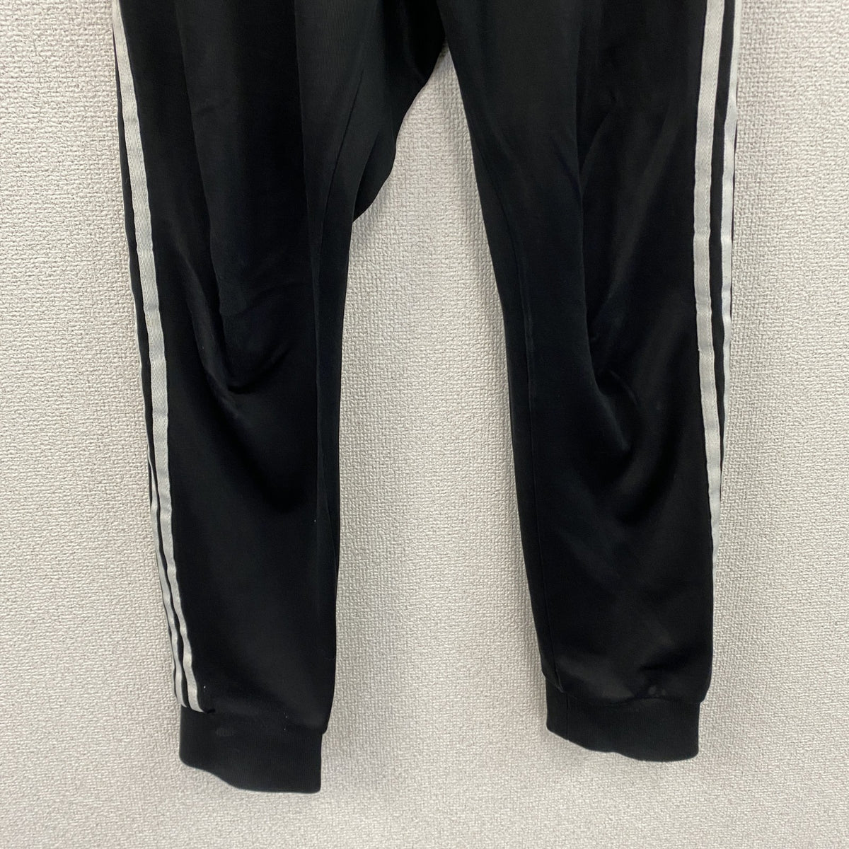 adidas　アディダス　トラックパンツ/ジャージパンツ　トレフォイルロゴ　黒　ブラック　古着