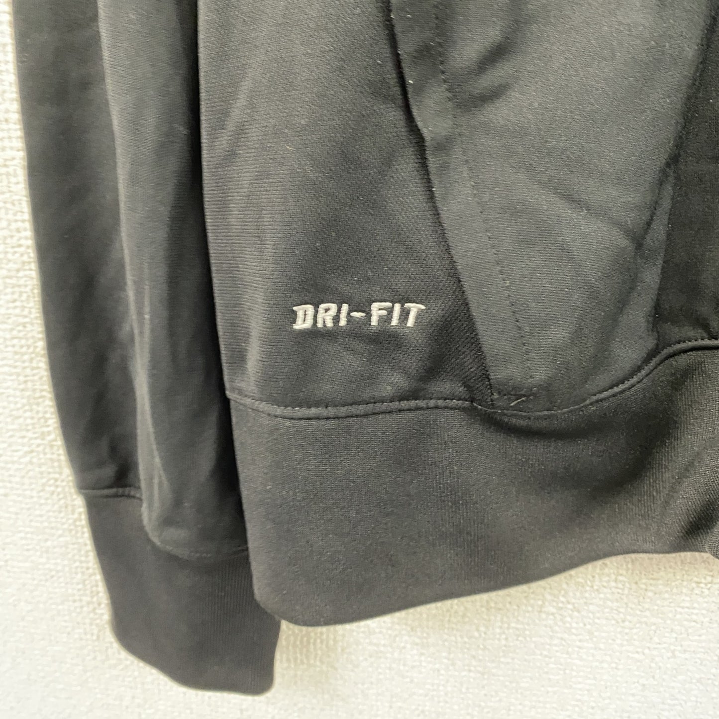 NIKE　ナイキ　DRI-FIT　トラックジャケット/ジャージ　スウッシュ　黒　ブラック　グレー　Lサイズ