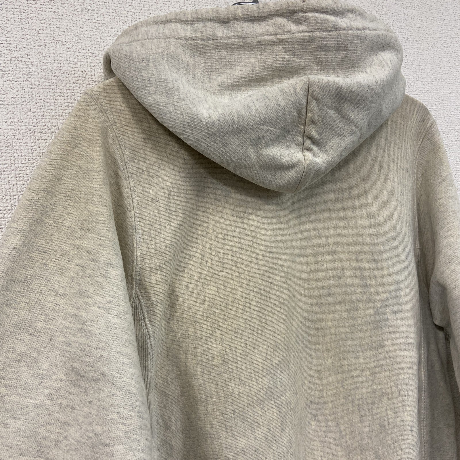 Champion　チャンピオン　リバースウィーブ　スウェットパーカー/フーディー　刺繍ロゴ　ワンポイント　霜降りグレー　XSサイズ トレーナー スウェットトップス フード付き 古着