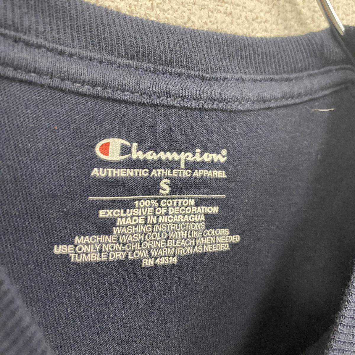 champion　チャンピオン　半袖プリントTシャツ　ベルリンオリンピック　刺繍ロゴ　クルーネック　現行　紺　ネイビー　Sサイズ　古着