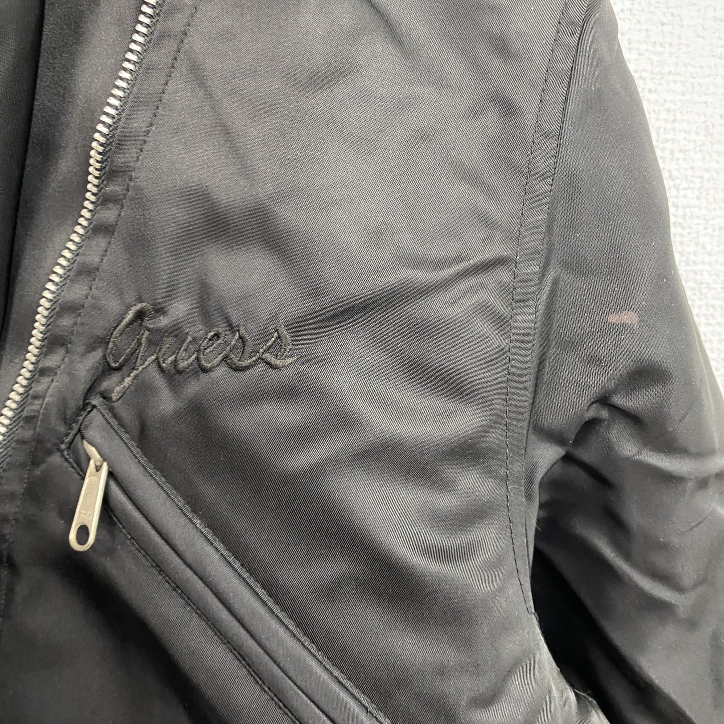 GUESS　ゲス　ナイロンダブルライダースジャケット　黒　ブラック　Mサイズ