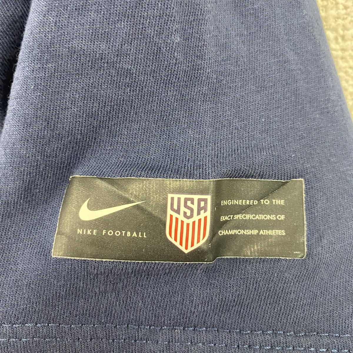 NIKE ナイキ　半袖プリントTシャツ　USA　クルーネック　カジュアルデザイン　ネイビー　紺　レトロ　Sサイズ　古着