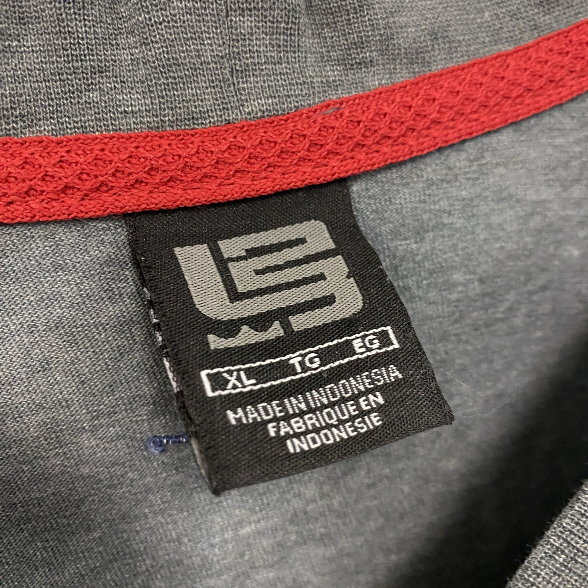 NIKE　ナイキ　Labron James　半袖プリントTシャツ　グレー　XLサイズ　古着