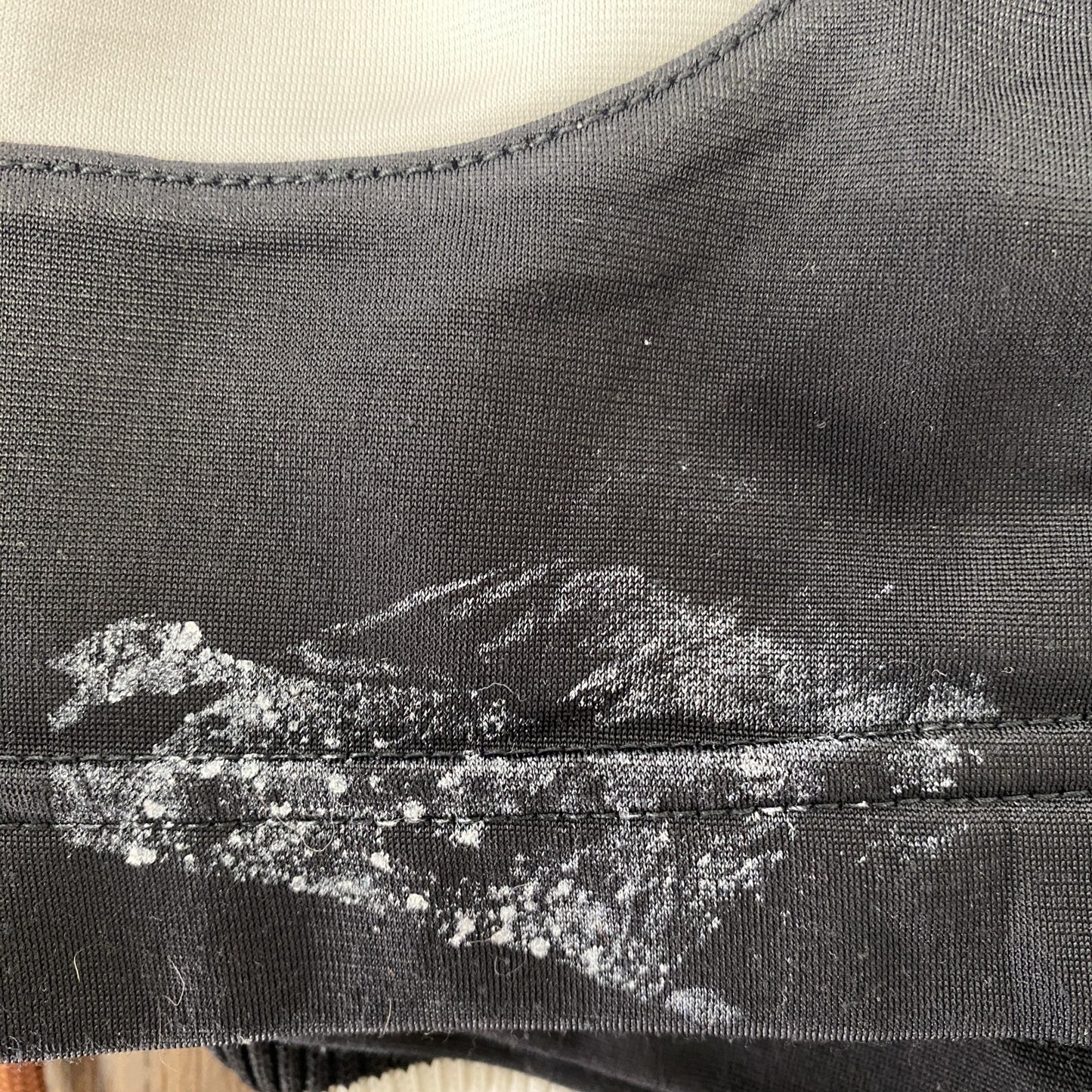 古着 used　90s　NIKE ナイキ　半袖フルジップジャージ　スウッシュロゴ　プリントデザイン　バイカラー　黒　白　Mサイズ