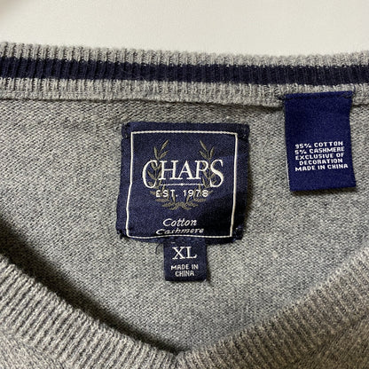 古着 used　CHAPS チャップス　長袖Vネックニット　セーター　グレー　ワンポイントロゴ刺繍　ビックシルエット　XLサイズ