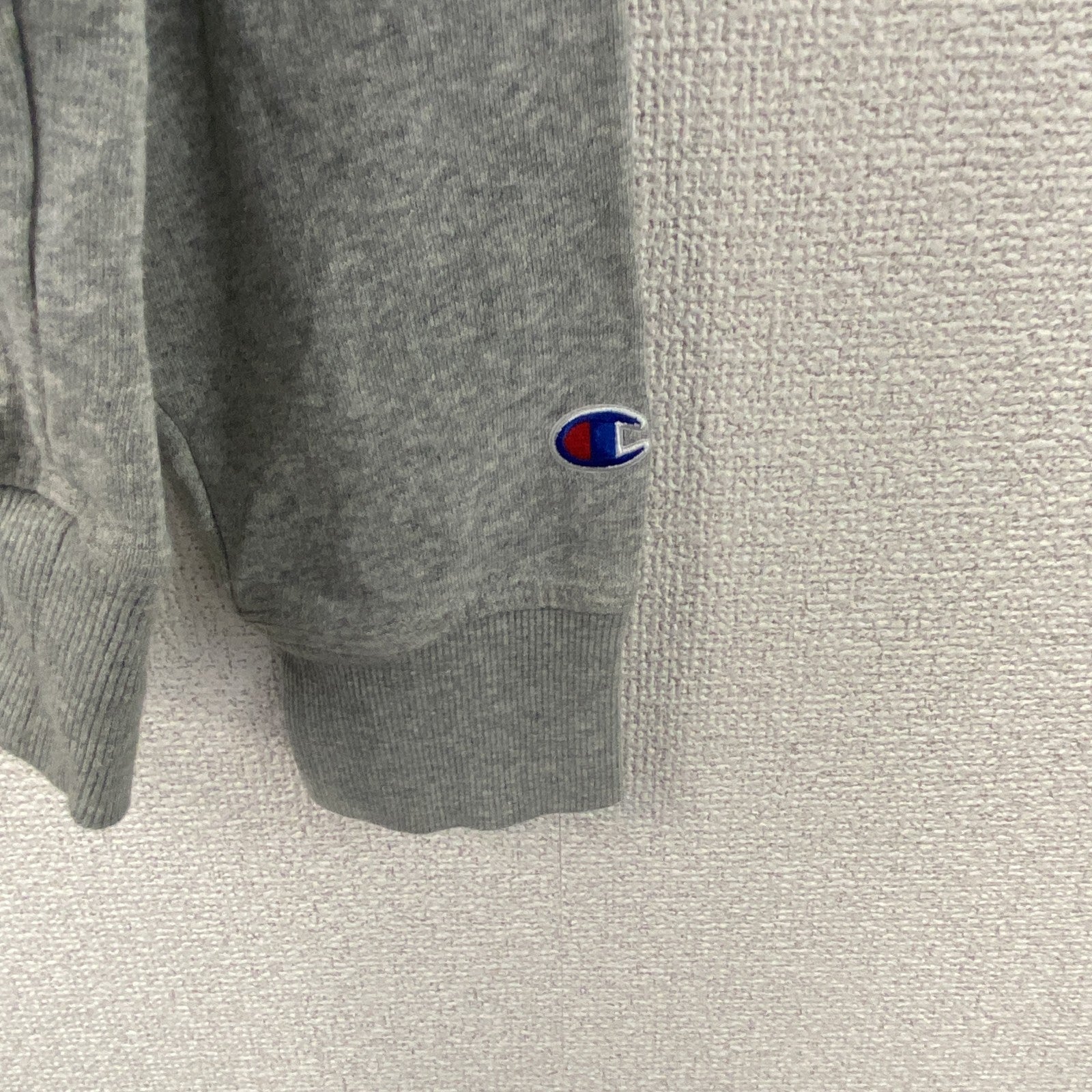 champion　チャンピオン　スウェットパーカー/フーディー　ロゴプリント　グレー　灰色　Lサイズ　古着