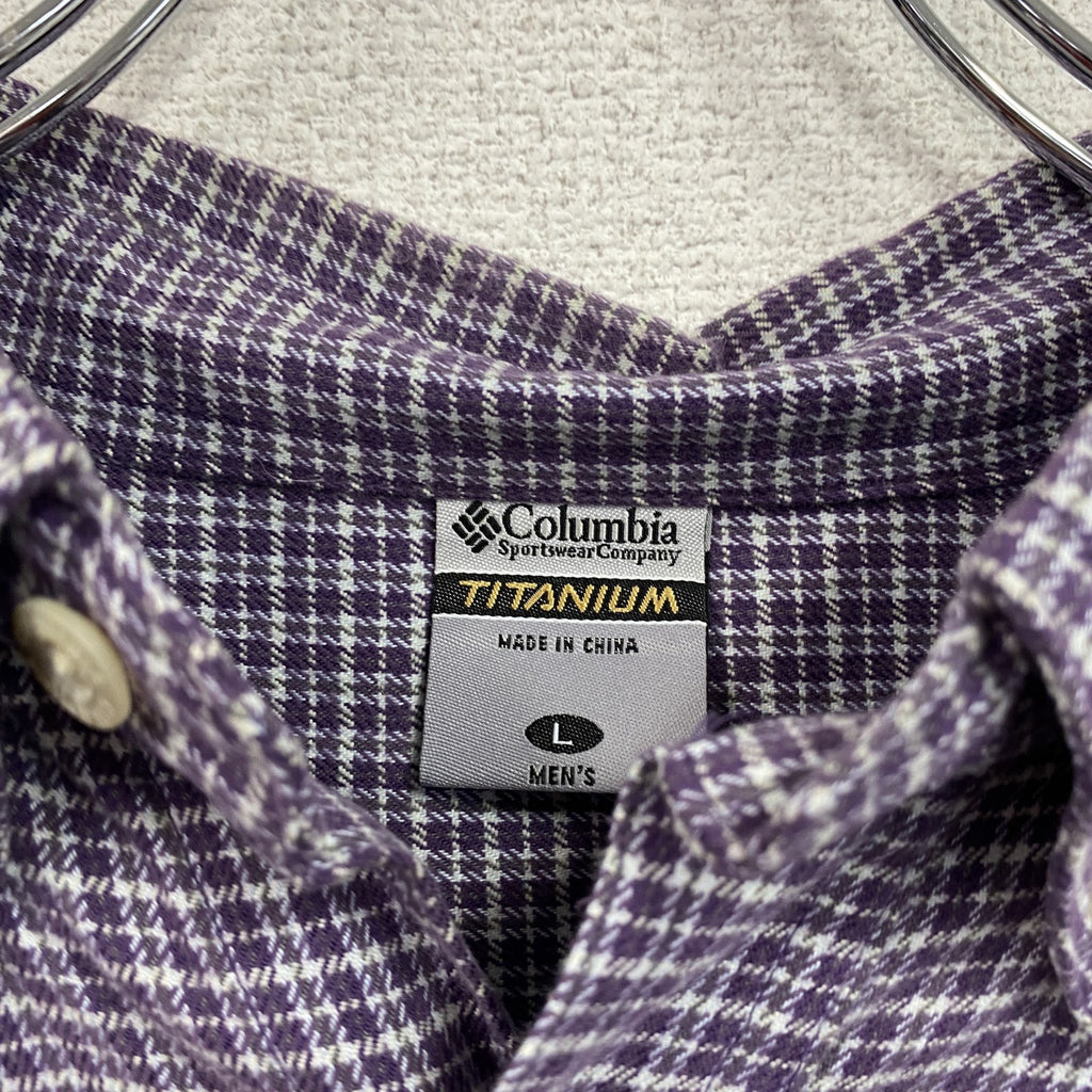 Columbia　コロンビア　TITANIUM　長袖シャツ　ボタンダウンシャツ　チェック柄　紫　パープル　Lサイズ　古着