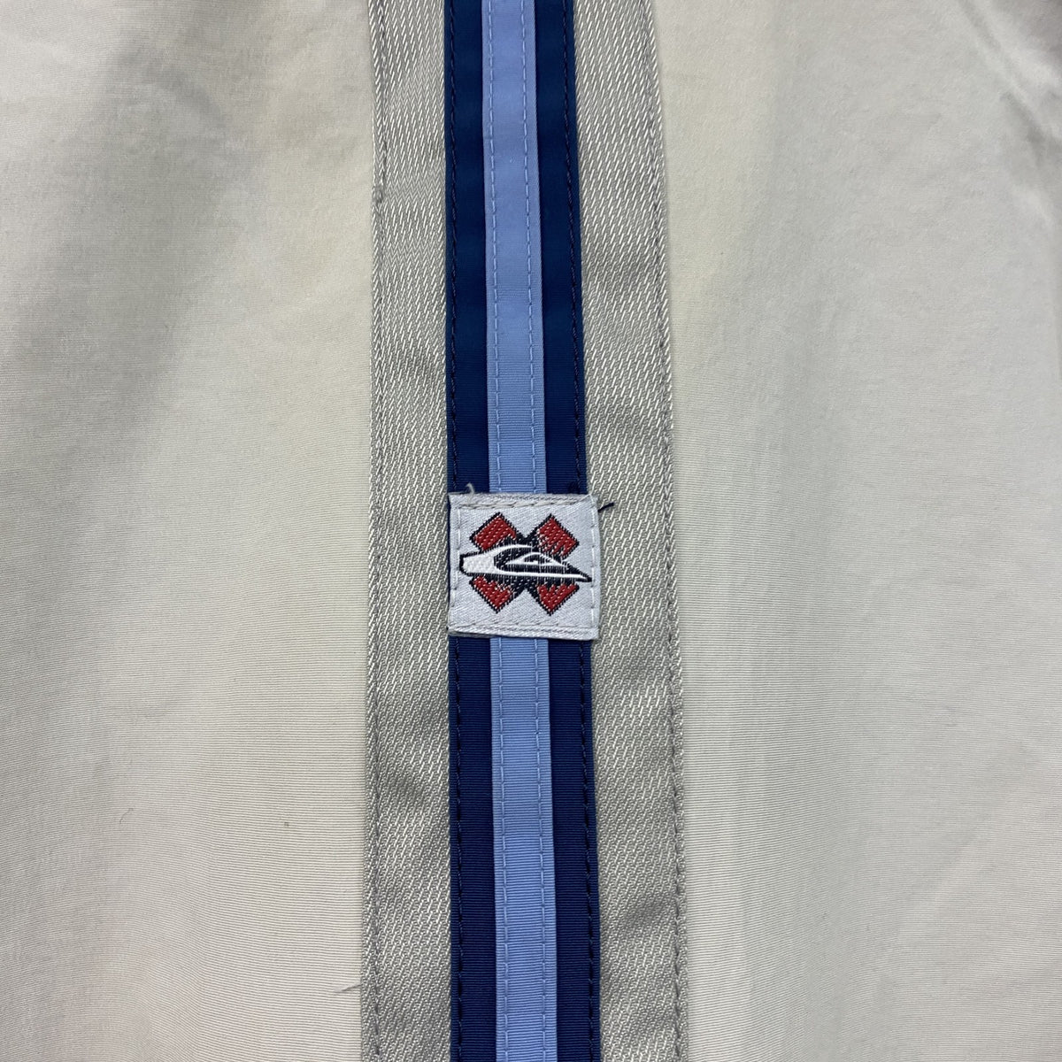 Quiksilver　クイックシルバー　フルジップナイロンジャケット　ベージュ　SSサイズ ウインドブレーカー ナイロンアウター メンズ 古着