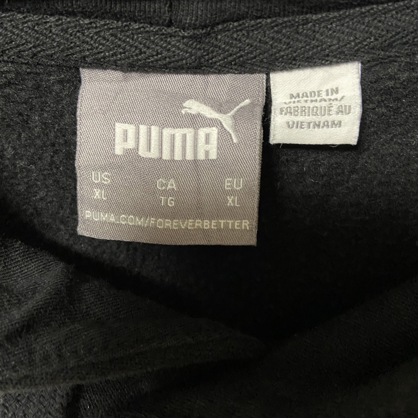 古着 used　PUMA　プーマ　長袖ワンポイントロゴ刺繍パーカー　フーディー　レトロデザイン　黒　ブラック　XLサイズ