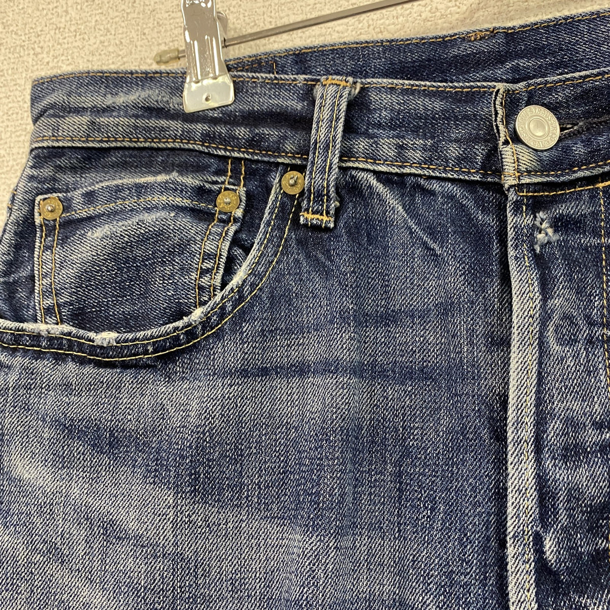 Levi's　リーバイス　501　デニムパンツ/ジーンズ　ボタンフライ　インディゴ　W31サイズ　古着