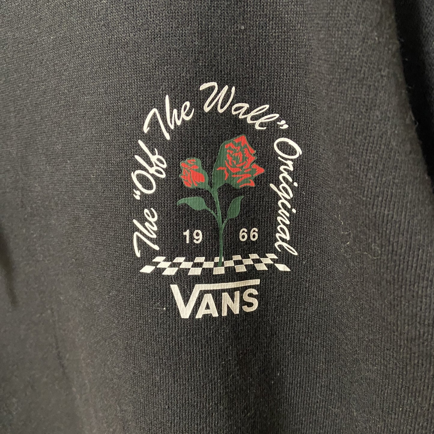 古着 used　Vans　バンズ　長袖ワンポイントパーカー　バックプリント　フーディー　レトロデザイン　ブラック　黒　Mサイズ