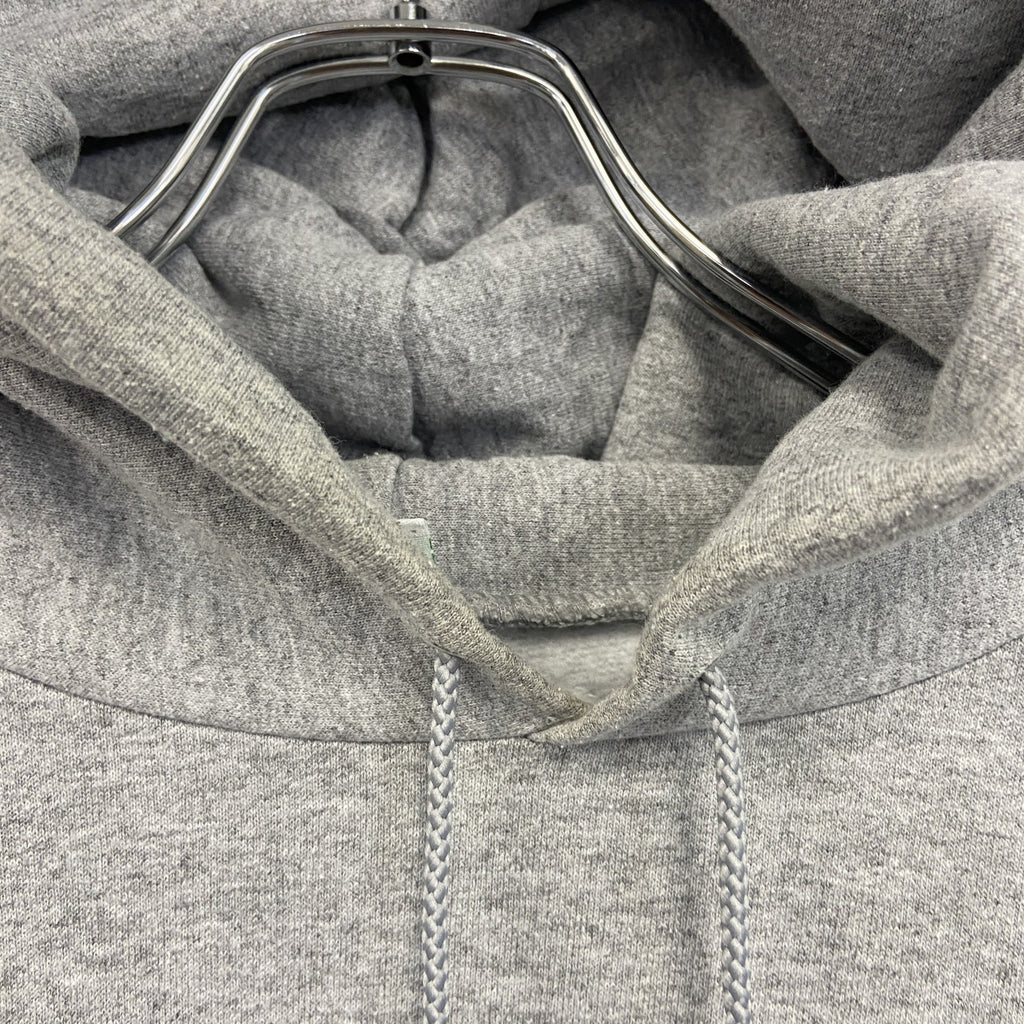 champion　チャンピオン　スウェットパーカー/フーディー　カレッジロゴ　刺繍ロゴ　現行　灰色　グレー　Lサイズ　古着