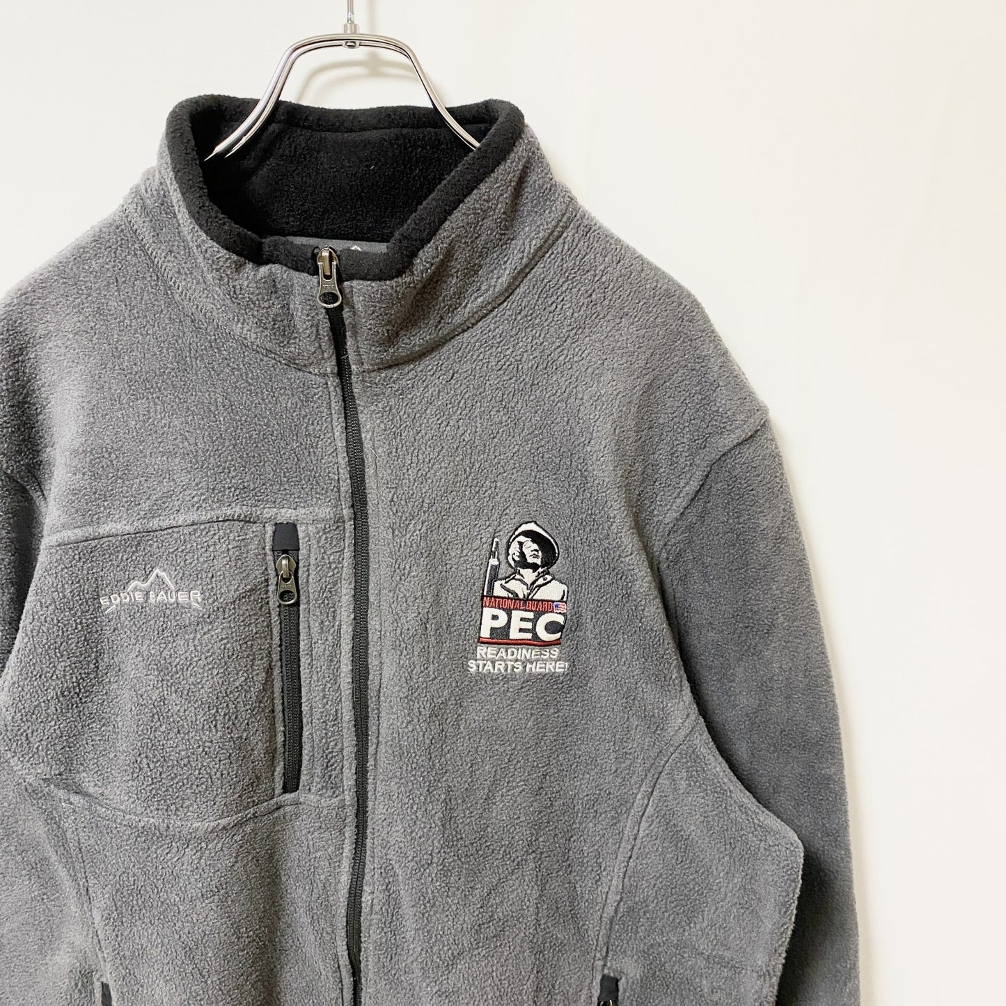 古着 used　EDDIE BAUER エディーバウアー　長袖フリースジャケット　ハイネック　ポイント刺繍　グレー　Lサイズ