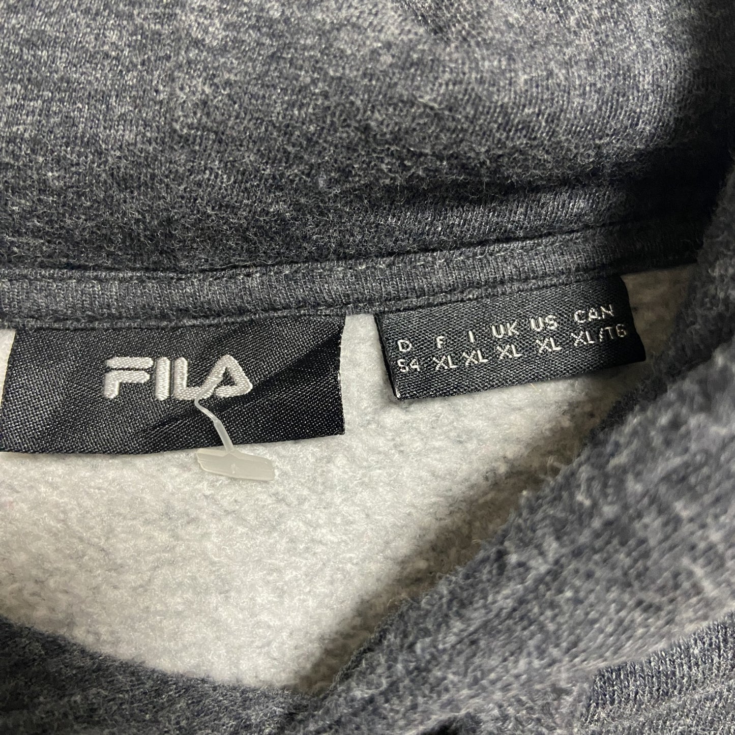 古着 used　FILA　フィラ　長袖でかロゴ刺繍パーカー　フーディー　レトロデザイン　カンガルーポケット　グレー　XLサイズ