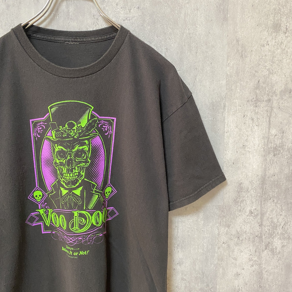ブードゥ教　Voo Doo　半袖プリントTシャツ　スカル　ドクロ柄　黒　ブラック　レトロデザイン　クルーネック　古着