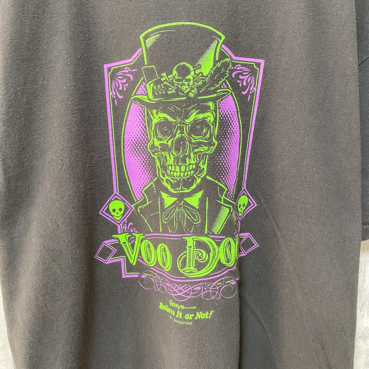 ブードゥ教　Voo Doo　半袖プリントTシャツ　スカル　ドクロ柄　黒　ブラック　レトロデザイン　クルーネック　古着