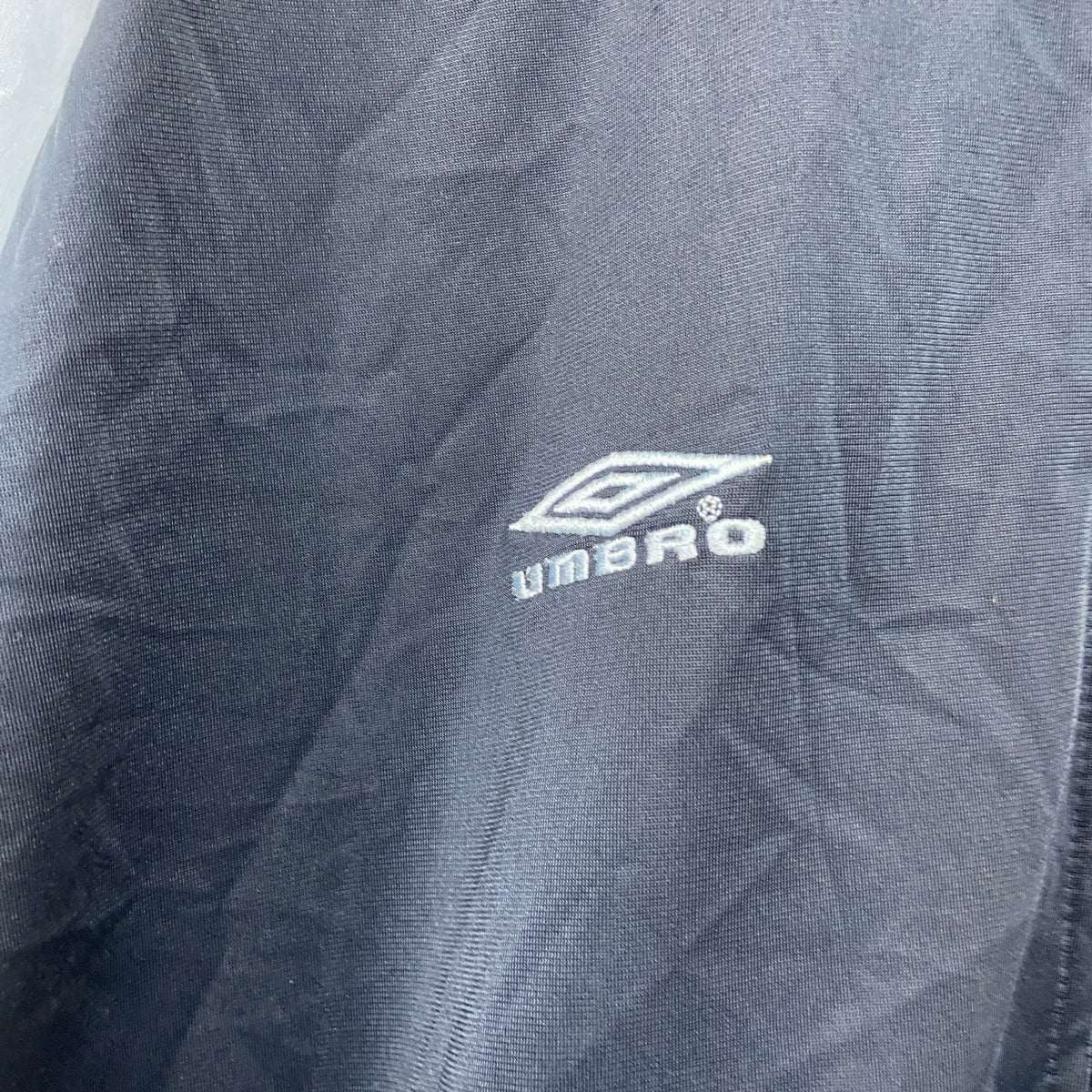 UMBRO　アンブロ　トラックジャケット/ジャージ　刺繍ロゴ　青　ブルー　XLサイズ　古着
