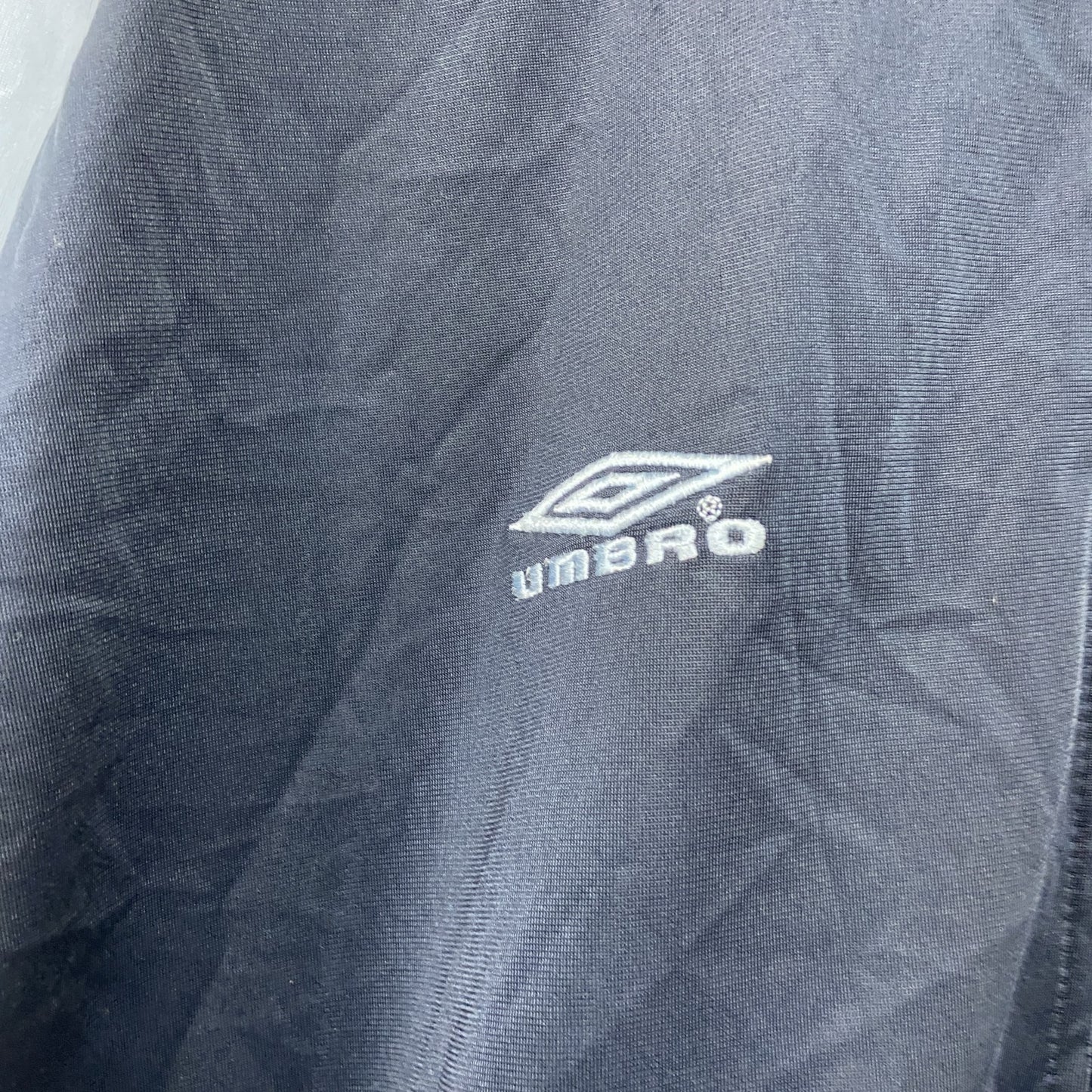 UMBRO　アンブロ　トラックジャケット/ジャージ　刺繍ロゴ　青　ブルー　XLサイズ