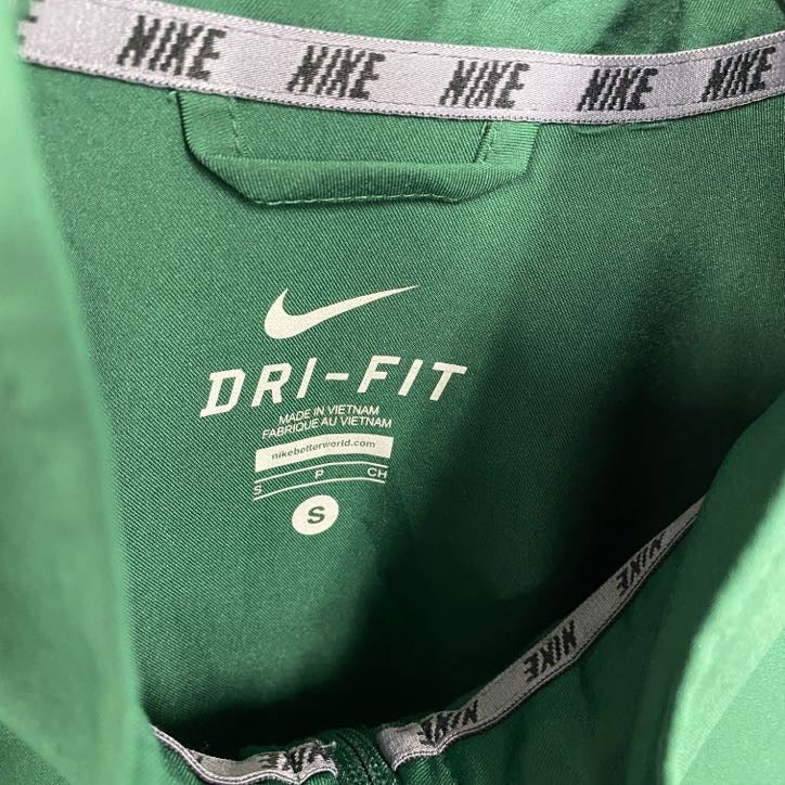 NIKE　ナイキ　フルジップジャケット　緑　グリーン　Sサイズ メンズ 古着