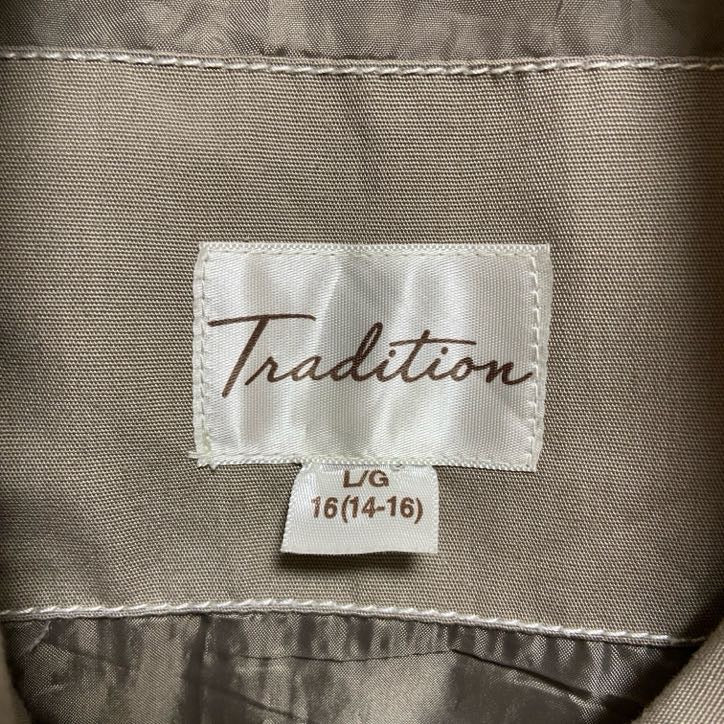 古着 used　Tradition　長袖マウンテンパーカー　ハイネックアウター　ベージュ　秋冬服　レトロ　Lサイズ