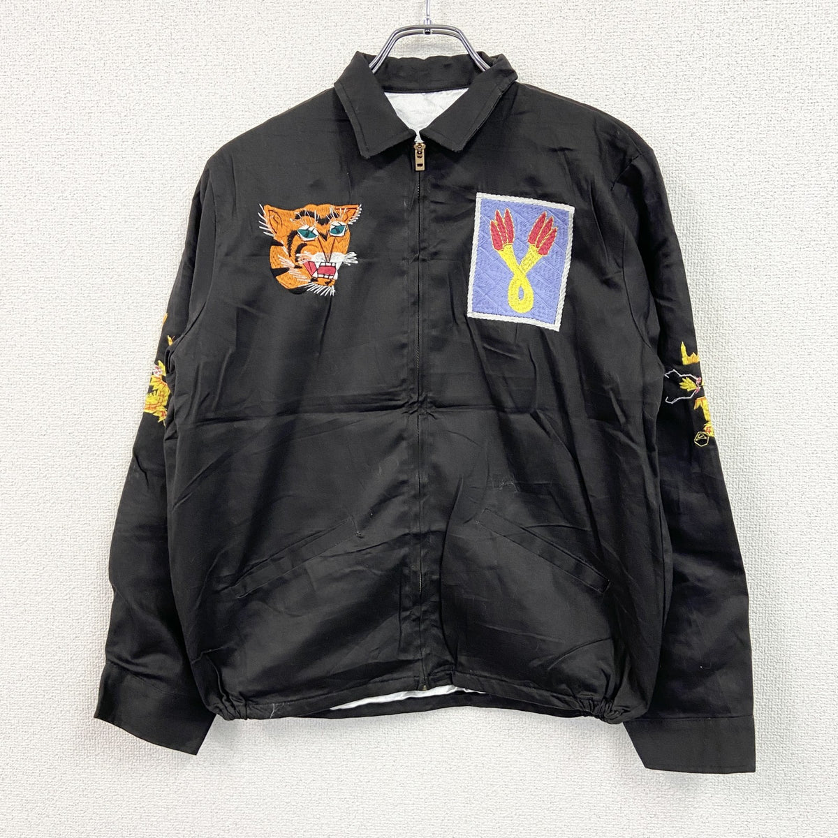 ベトジャン　ベトナムジャケット　スーベニアジャケット　ブルゾン　レプリカ　リメイク　刺繍　黒　ブラック　古着