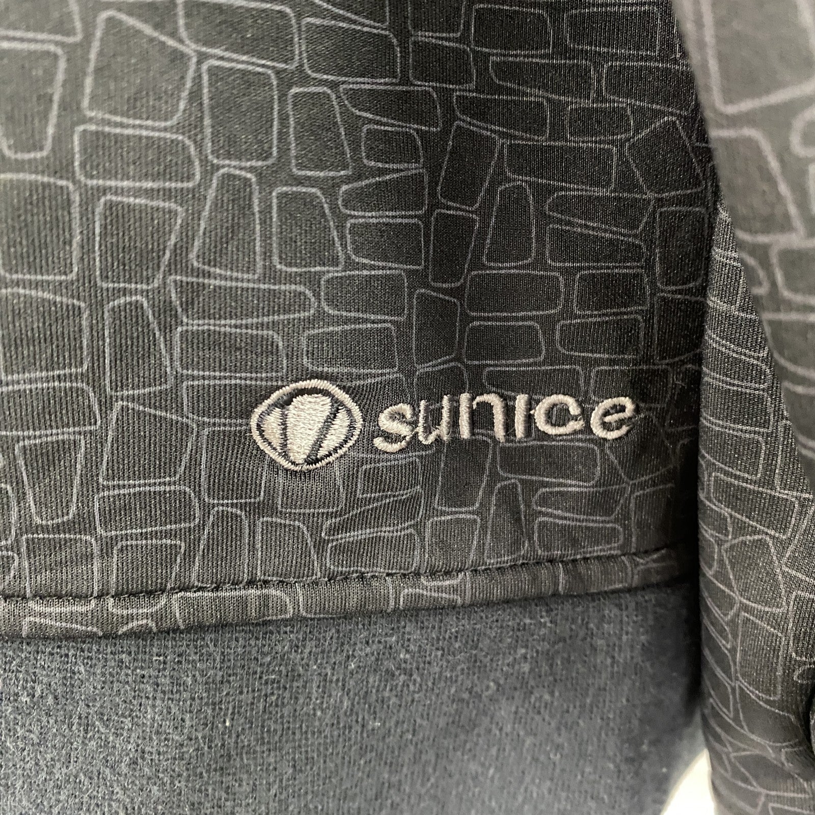 sunice　長袖トラックジャケット　フルジップジャージ　2010年バンクーバーオリンピック　黒　ブラック　Lサイズ　古着
