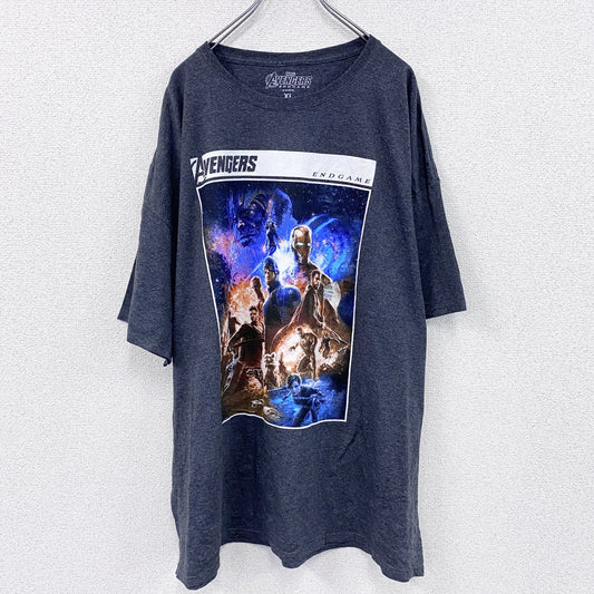 MARVEL　AVENGERS　アベンジャーズ　エンドゲーム　半袖プリントTシャツ　ムービーT　ダークグレー　XLサイズ