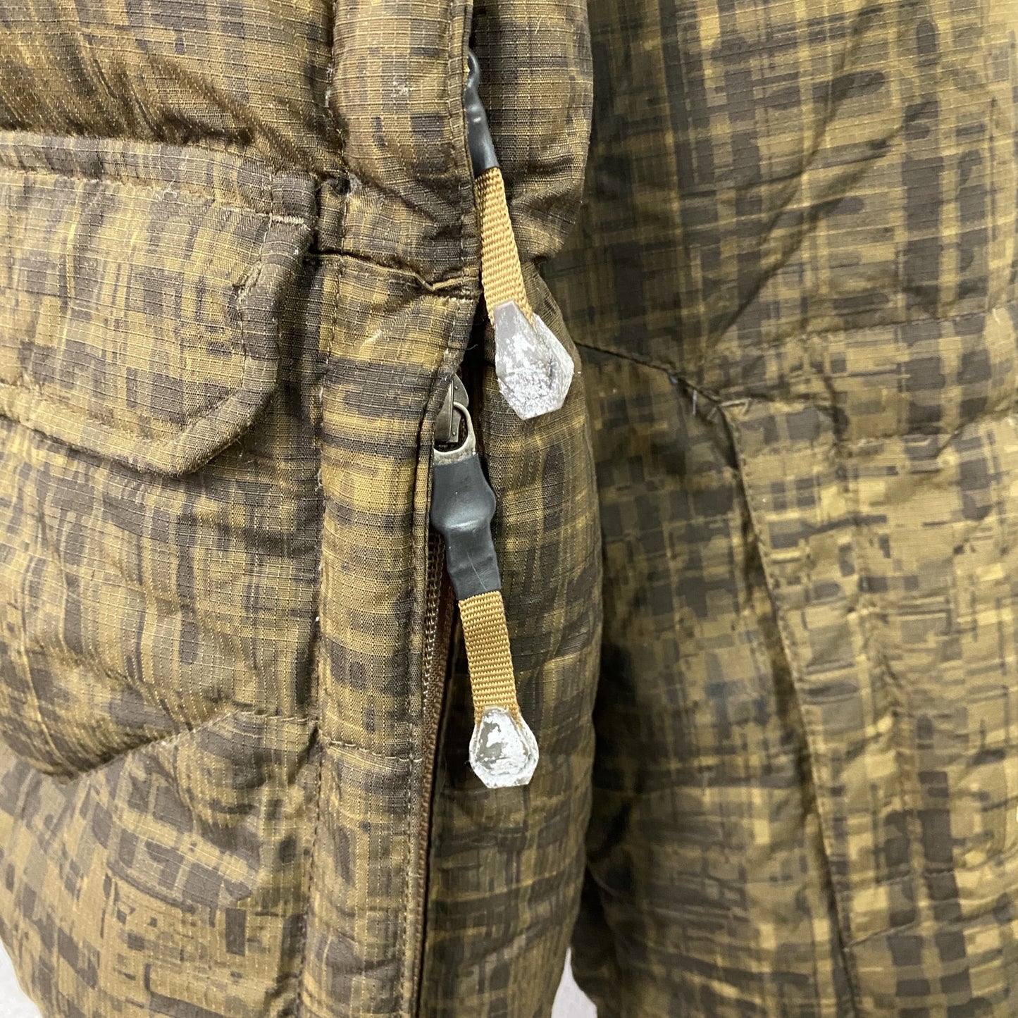 THE NORTH FACE ザノースフェイス　PRODIGY PRINT DOWN JACKET　ダウンジャケット　総柄　カーキ　Sサイズ