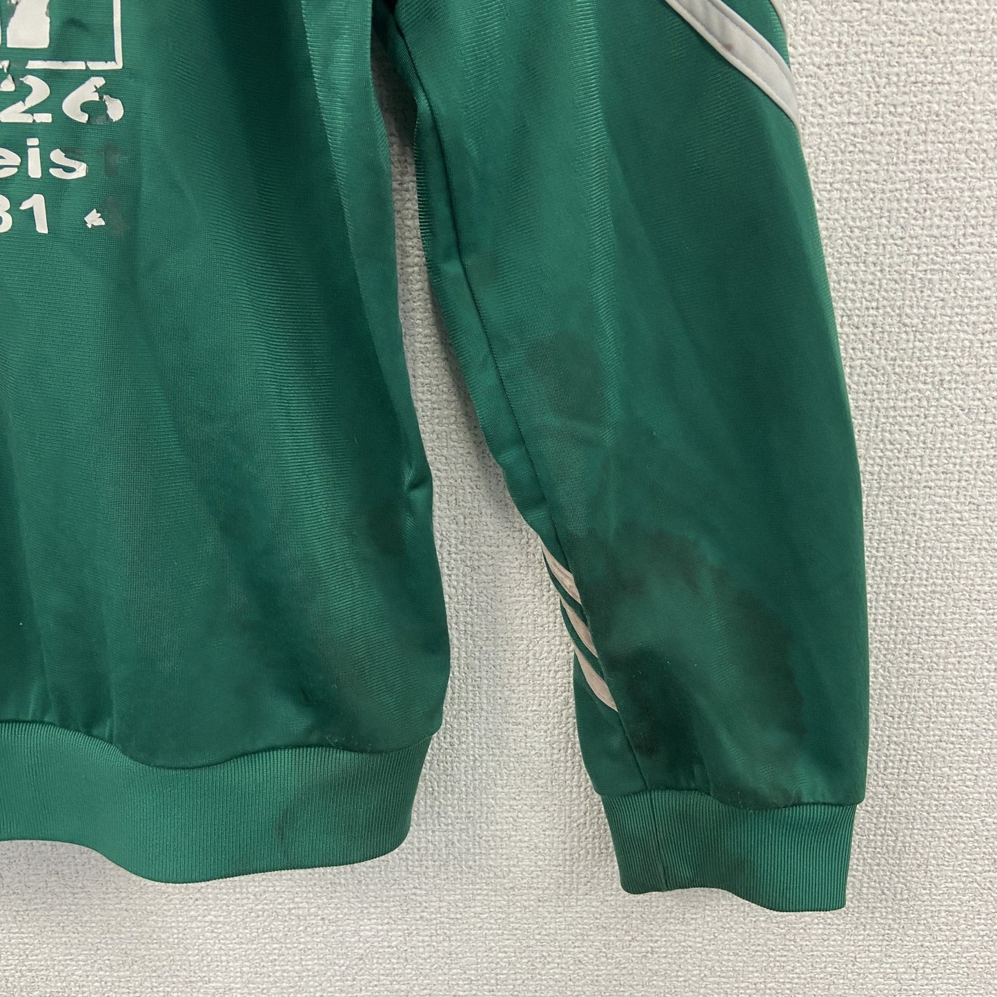 adidas　アディダス　トラックジャケット/ジャージ　緑　グリーン　Mサイズ