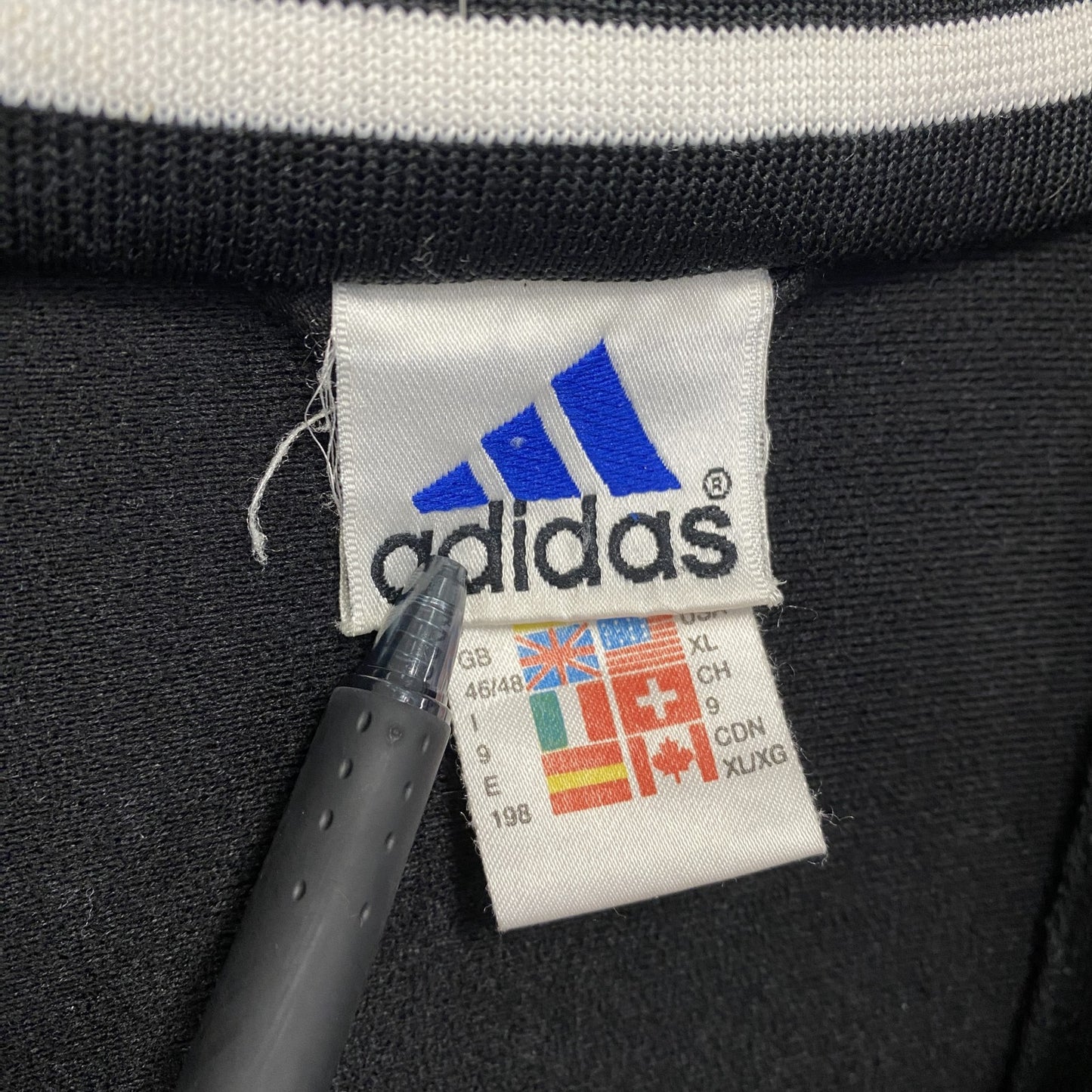 古着 used　90s　adidas　アディダス　長袖トラックジャケット　フルジップジャージ　ヴィンテージ　緑　XLサイズ