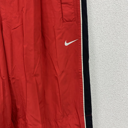 NIKE　ナイキ　トラックナイロンパンツ　赤　レッド　Lサイズ