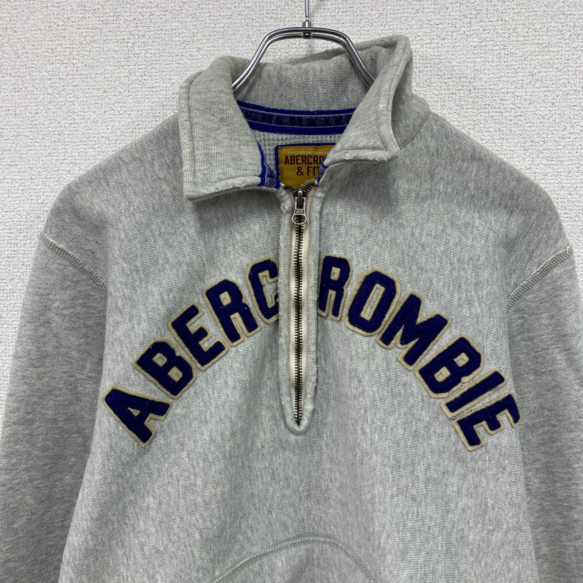 ABERCROMBIE＆FITCH　アバクロンビー＆フィッチ　ハーフジップスウェット　グレー　灰色　Mサイズ　古着