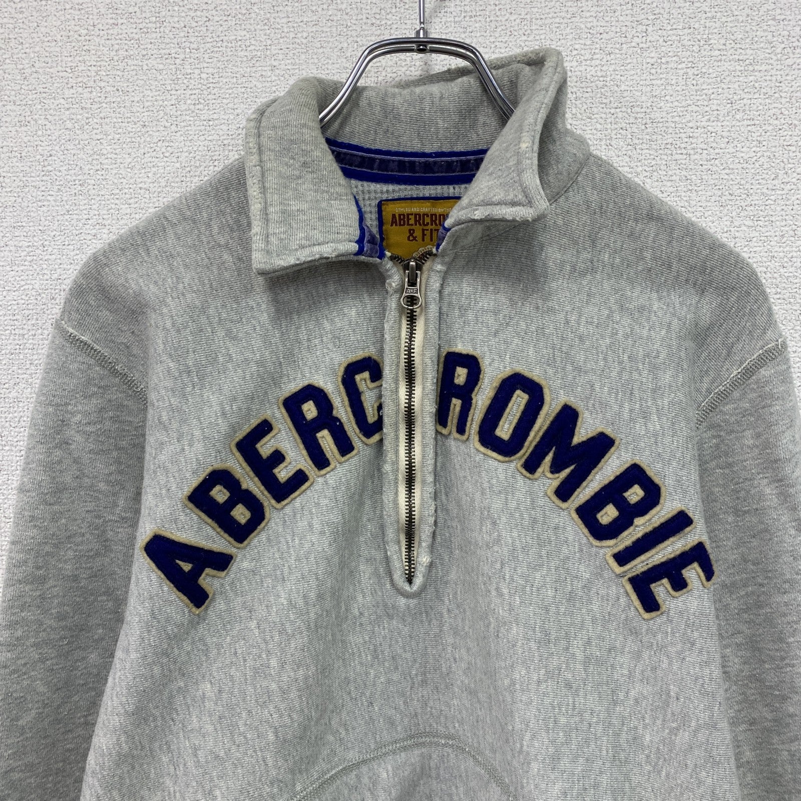 ABERCROMBIE＆FITCH　アバクロンビー＆フィッチ　ハーフジップスウェット　グレー　灰色　Mサイズ　古着