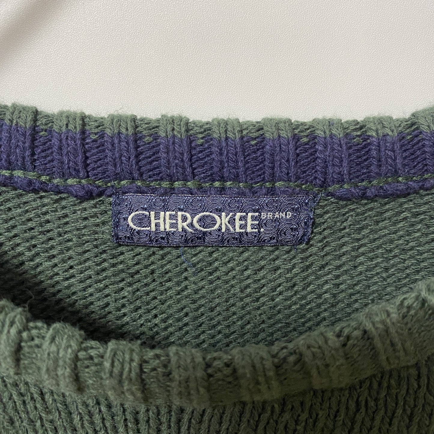 古着 used　CHEROKEE　長袖クルーネックニット　セーター　デザイン　ライン　緑　グリーン　秋冬服　Lサイズ