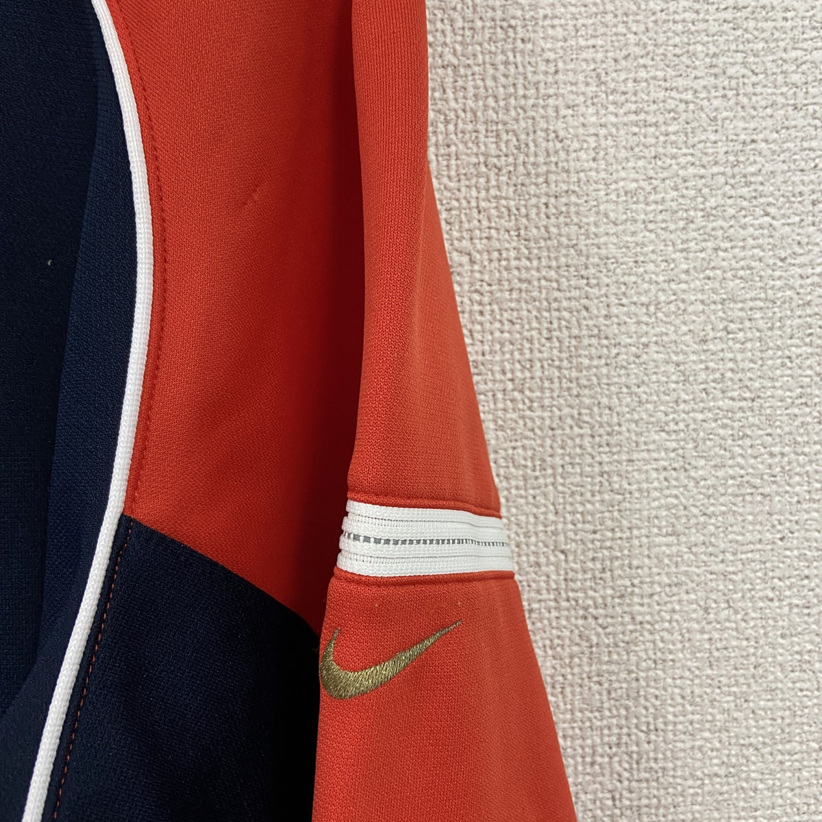 00s　NIKE　ナイキ　トラックジャケット/ジャージ　刺繍ロゴ　ワンポイント　紺　ネイビー　Lサイズ 　古着