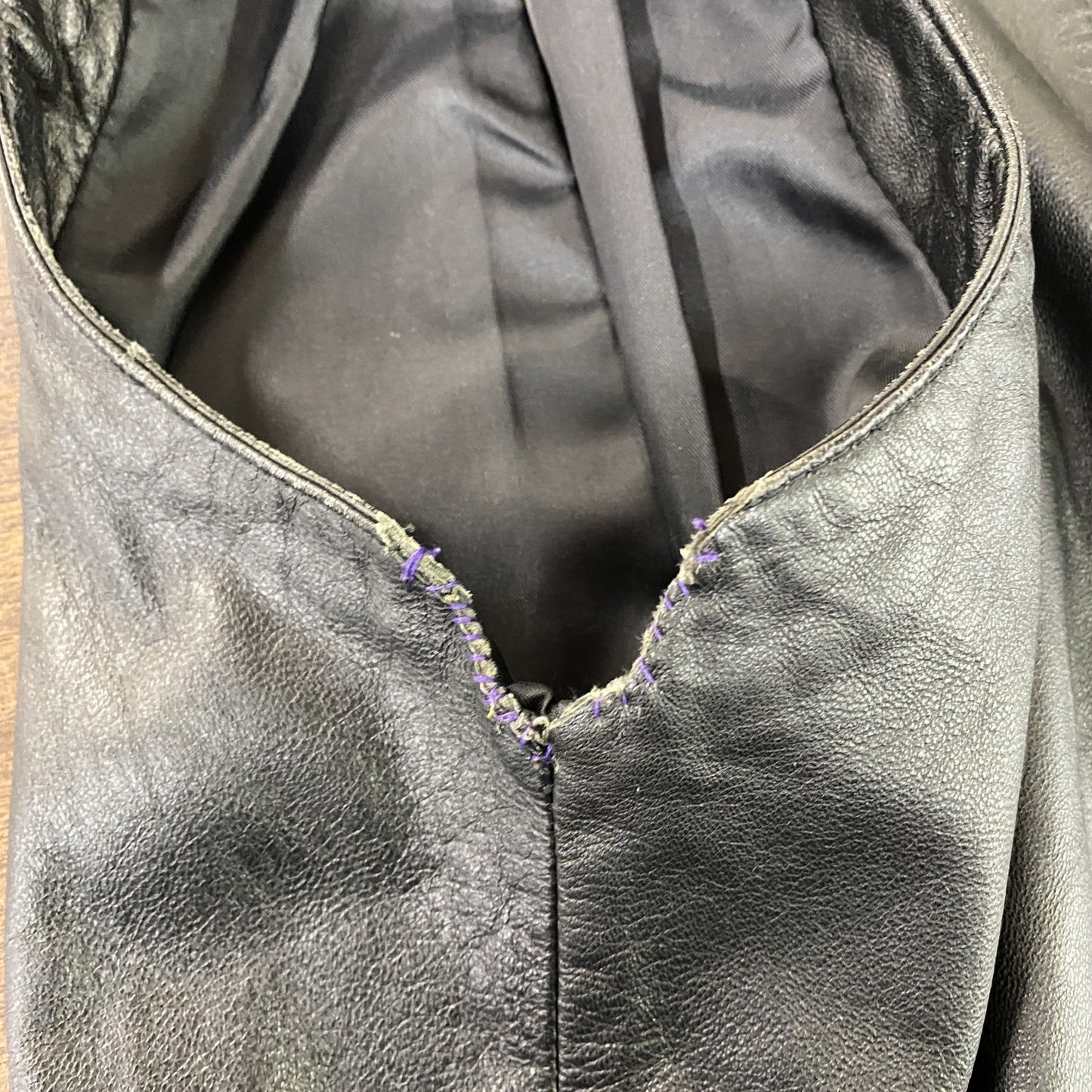 BEAMS　ビームス　ラムレザーベスト　黒　ブラック　Ｍサイズ