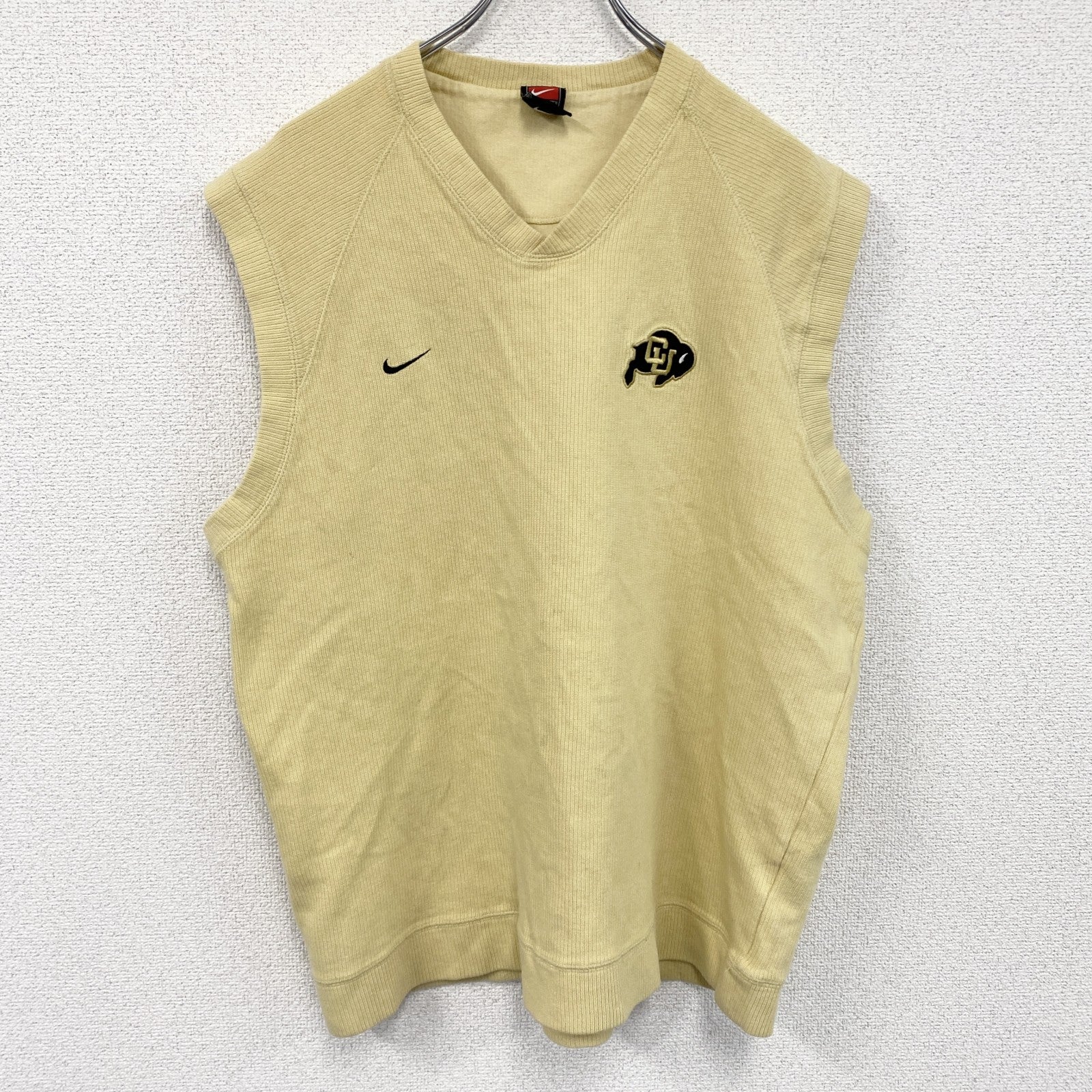 90s　NIKE　ナイキ　コットンニットベスト　ヴィンテージ　刺繍ロゴ　黄色　イエロー　Lサイズ　古着