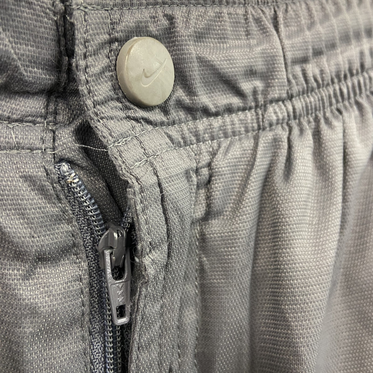 00s　NIKE　ナイキ　ナイロンパンツ　フリース　灰色　グレー　Lサイズ　古着
