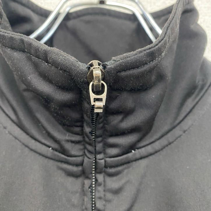 古着 used　PUMA　プーマ　長袖ジャージ　トラックジャケット　ワンポイントロゴ刺繍　黒　ブラック　Lサイズ