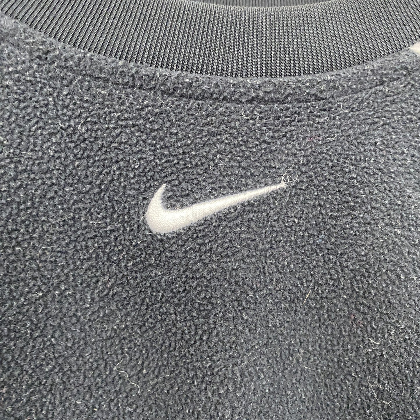 NIKE　ナイキ　フリーススウェット/トレーナー　スウッシュ　黒　ブラック　Sサイズ