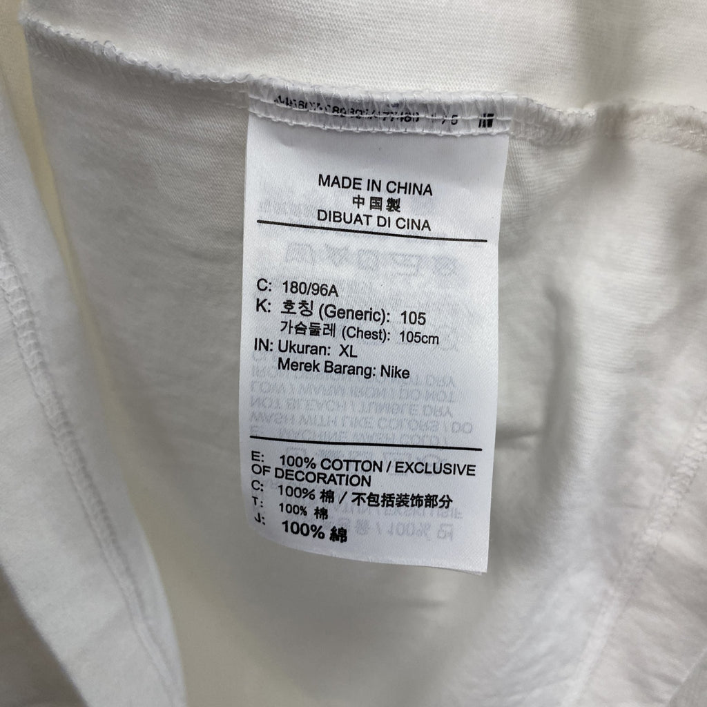 NIKE　ナイキ　半袖プリントTシャツ　白　ホワイト　XLサイズ　古着