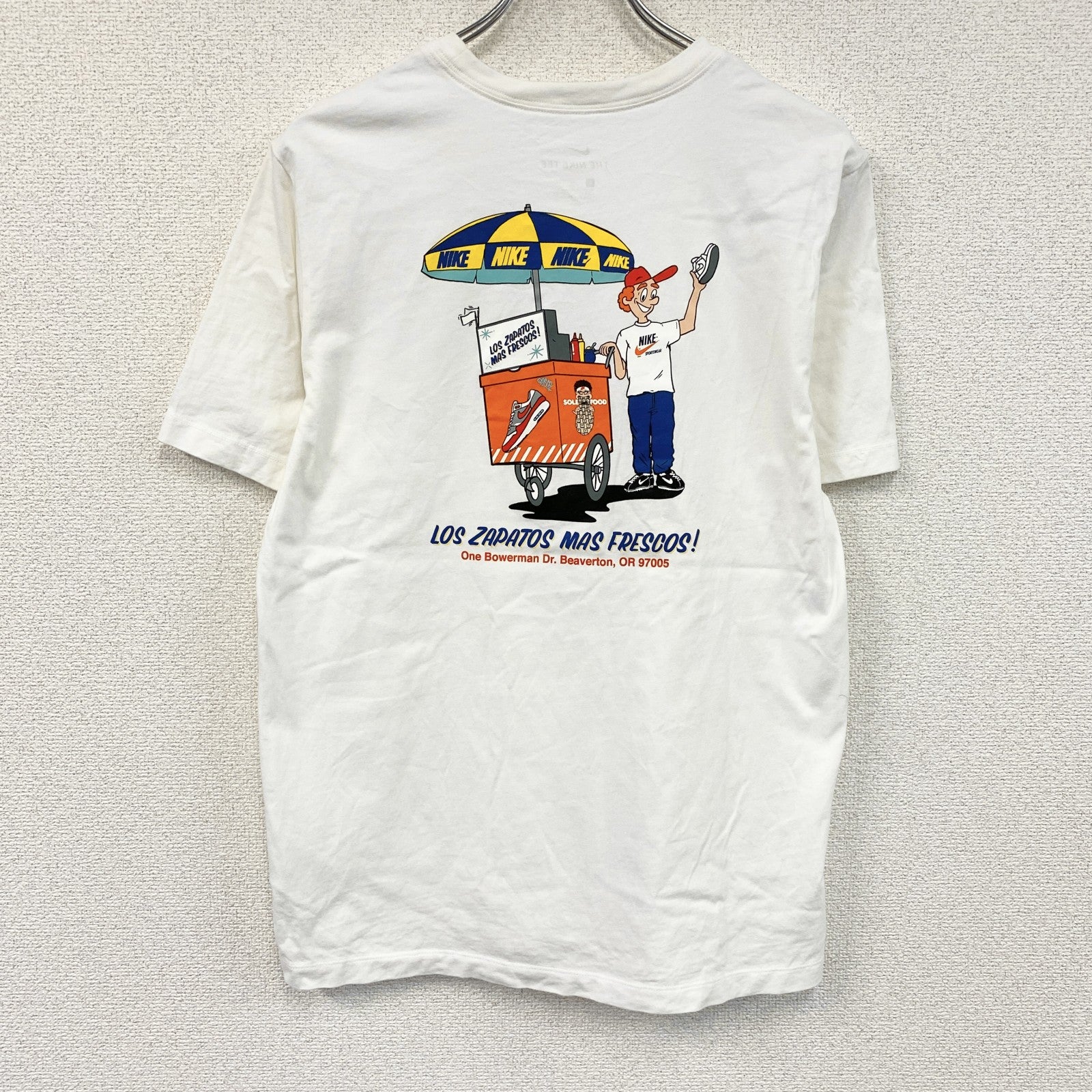 NIKE　ナイキ　半袖プリントTシャツ　白　ホワイト　XLサイズ　古着