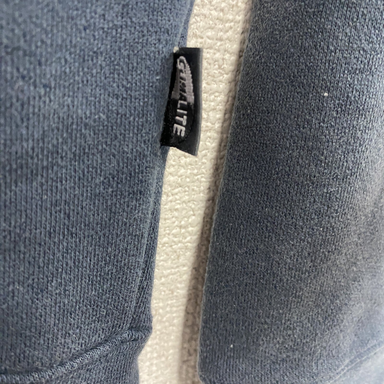 00s　adidas　アディダス　スウェット/トレーナー　フェード　前V　パフォーマンスロゴ　刺繍ロゴ　紺　ネイビー　Mサイズ　古着