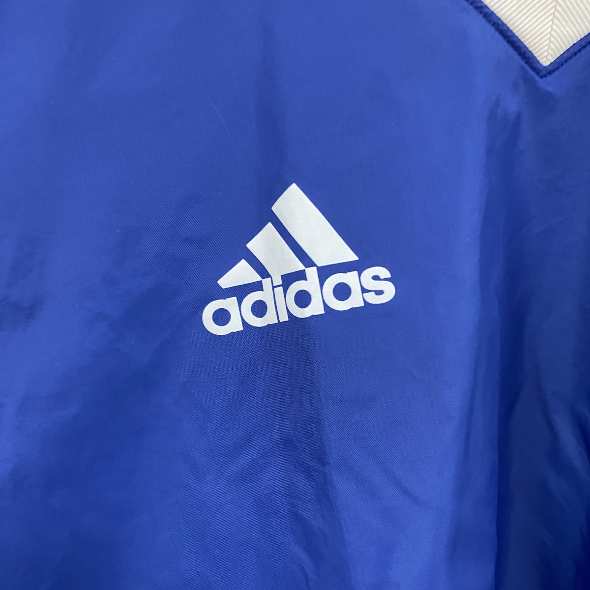 90s　adidas　アディダス　ナイロンプルオーバージャケット　パフォーマンスロゴ　ヴィンテージ　青　ブルー　Mサイズ　古着
