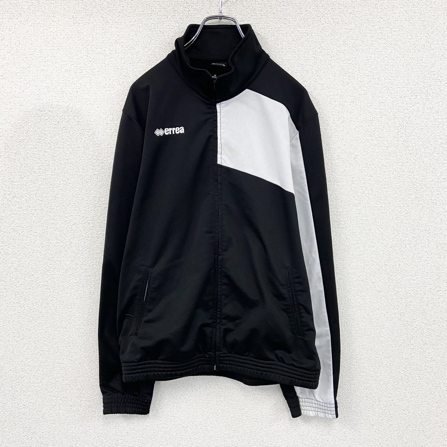 errea　エレア　トラックジャケット/ジャージ　黒　ブラック　Lサイズ